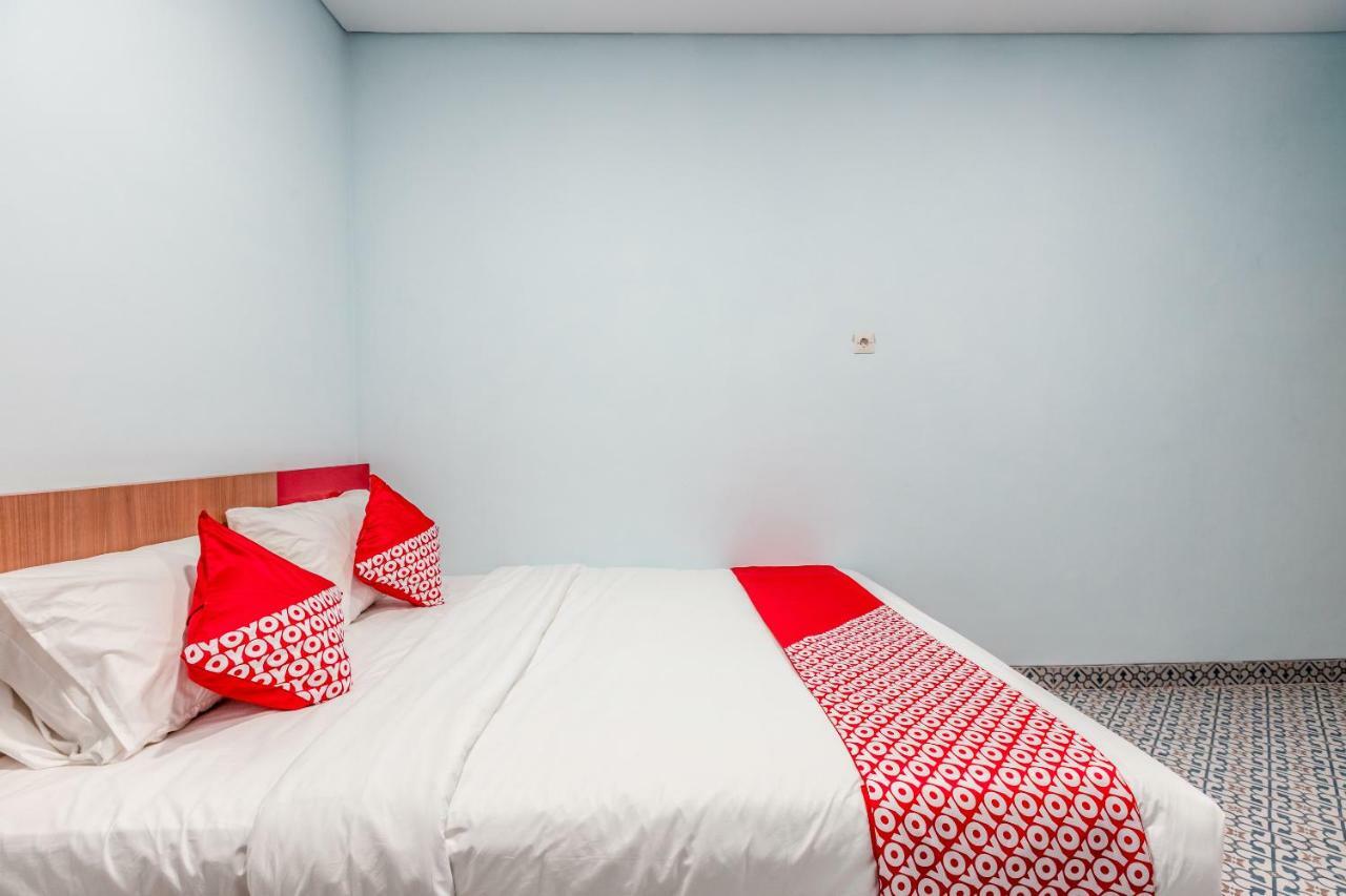 Hotel Oyo 1499 Kaya House A Co-living @pluit 3*