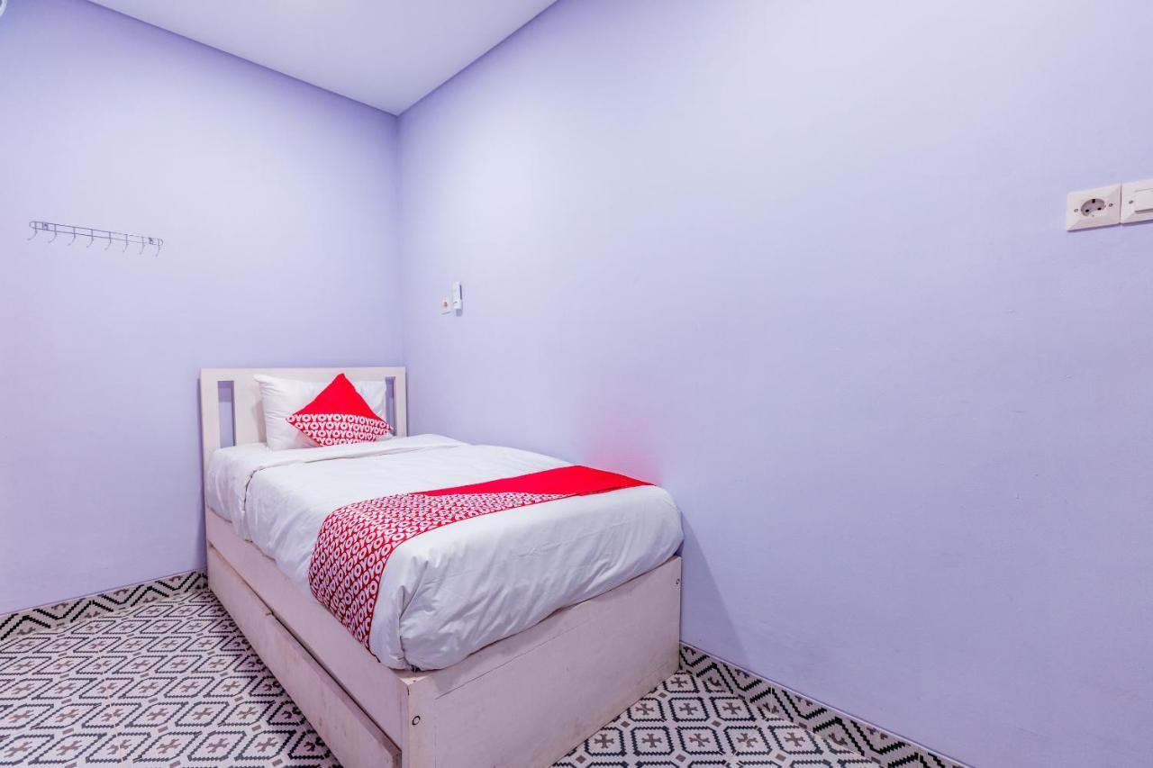 Hotel Oyo 1499 Kaya House A Co-living @pluit 3*