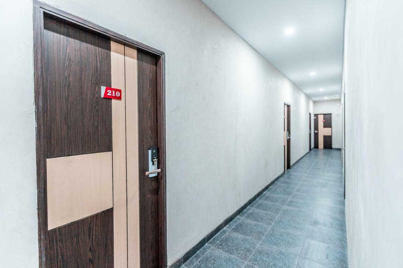 Oyo 1499 Kaya House A Co-living @pluit Jakarta